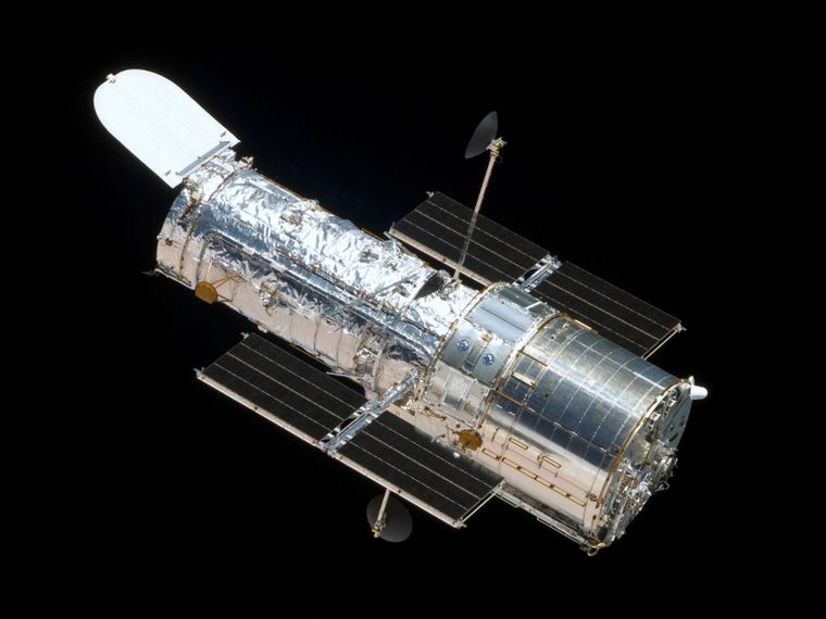 El Hubble es uno de los telescopios espaciales más renombrados de la astronomía Foto: Ruffnax (Crew of STS-125)