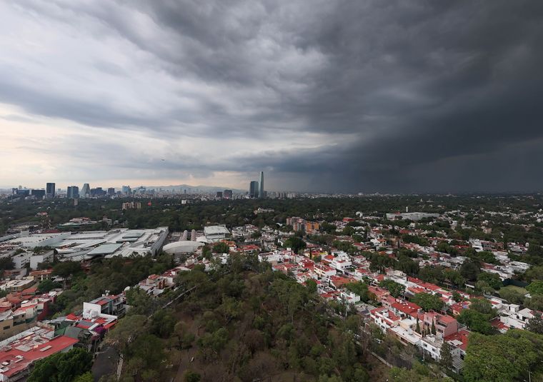 Conagua informó que el clima en México mantendrá viento intenso en el sur y un ascenso gradual de temperaturas por la tarde. Conagua informó que el clima en México mantendrá viento intenso en el sur y un ascenso gradual de temperaturas por la tarde.