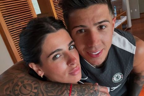 Valentina Cervantes junto a Enzo Fernández. Valentina Cervantes junto a Enzo Fernández.