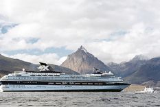 Ushuaia es una de las ciudades portuarias que recibirá cruceros. Foto: Télam