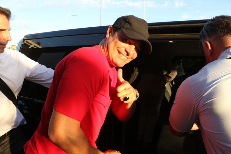 Así llegó Chayanne a Argentina. / RS Fotos