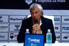 Gorosito se enojó con un periodista que cuestionó una de sus decisiones en la derrota de Gimnasia ante Boca.