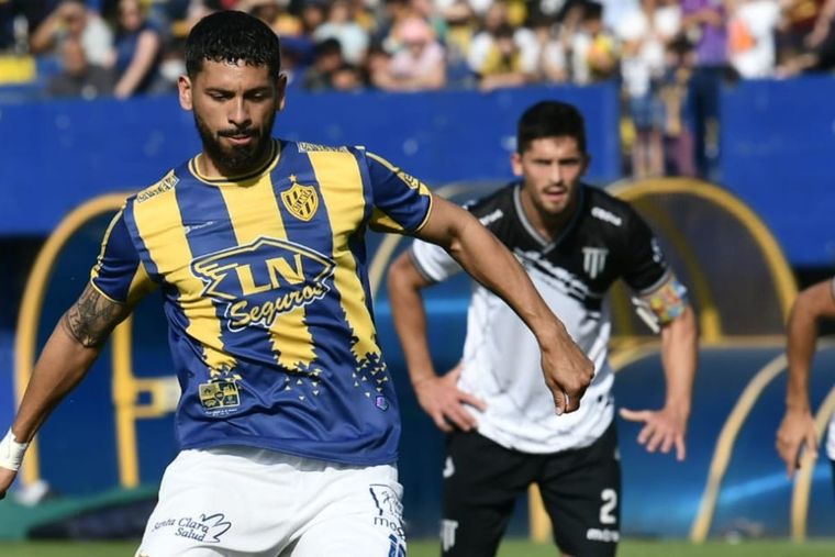 Atlanta goleó al Lobo mendocino y lo obligó a jugar los octavos de final del Reducido. Foto: Atlanta
