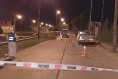 El hombre fue asesinado con una barreta y dejado en la caja de su camioneta