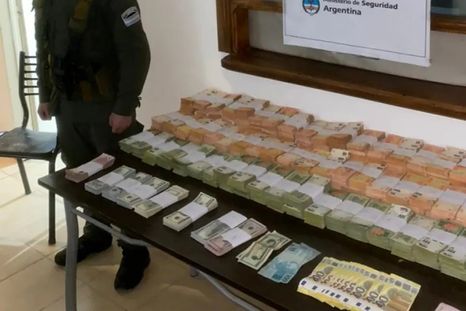 El dinero secuestrado Foto: Gendarmería Nacional