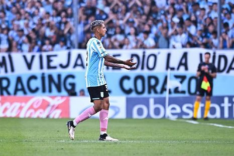 ¿Se queda en Racing? ¿Se queda en Racing?