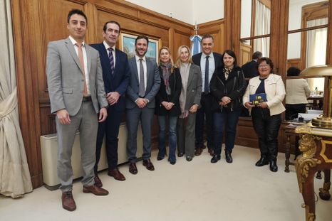Senadores se reunieron con Karina Milei y Manuel Adorni Senadores se reunieron con Karina Milei y Manuel Adorni