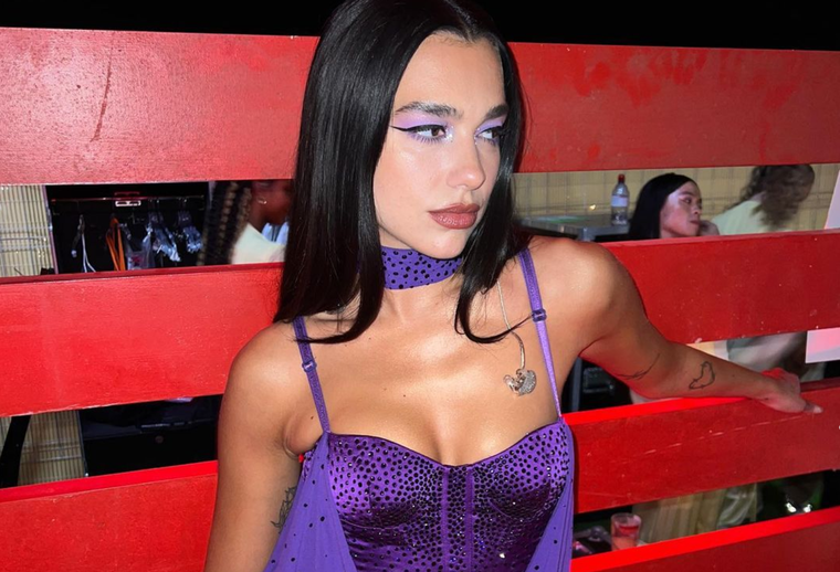 Dua Lipa tiene fanáticos alrededor de todo el mundo