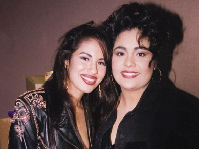 Selena y Suzette Quintanilla