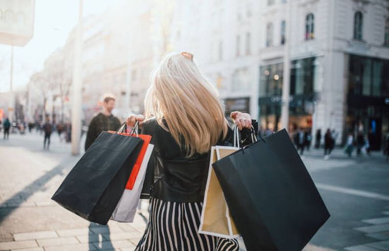 Los centros comerciales son testimonio de la evolución de las compras, donde la moda, la gastronomía y el entretenimiento son protagonistas Foto: iStock