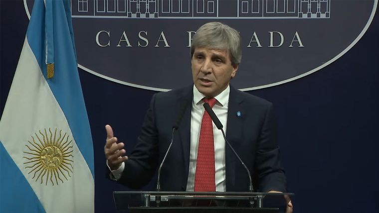 Luis Caputo cruzó a Ricardo Darín. Foto: Captura de video