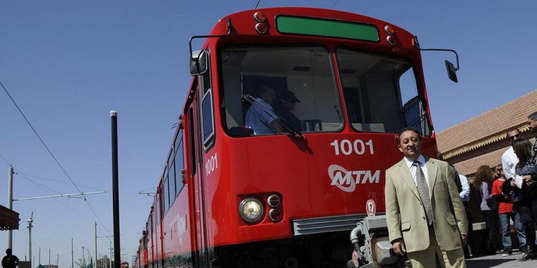 Jaque se va sin poner en marcha el tren eléctrico.