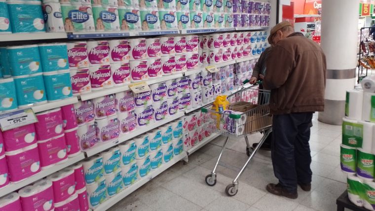 Precio por precio: análisis cuidadoso para paliar la inflación Foto: Rodrigo DAngelo / MDZ