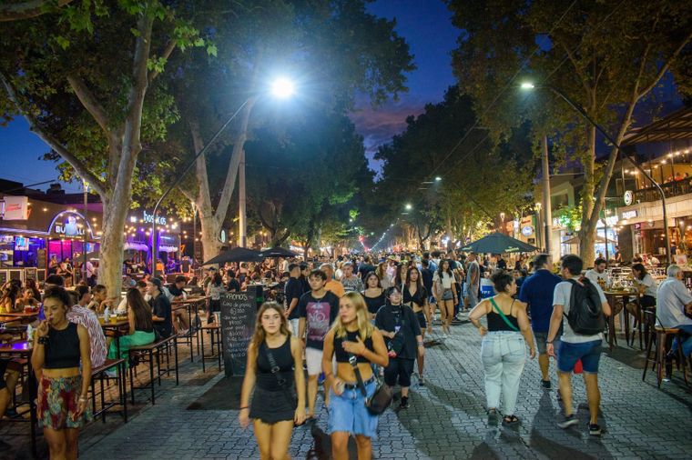 El evento será con entrada libre y gratuita y reunirá a miles de mendocinos y turistas.