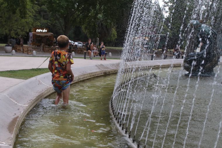 La ola de calor sigue azotando a gran parte del país Foto: Maximiliano Ríos/MDZ