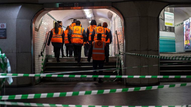 ataque-tren-paris-cuchillo-mujeres-heridas