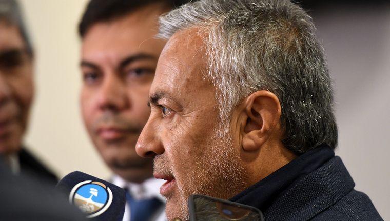 Alfredo Cornejo habló sobre la venta de leche de CONIN. Foto: ALF PONCE MERCADO / MDZ