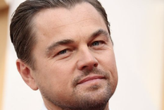 Leonardo DiCaprio cumplió 49 años y se animó a cantar junto a sus invitados Foto: Archivo