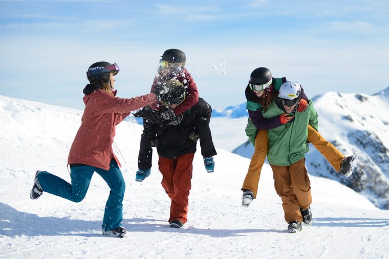 Todos los detalles de la apertura 2023 de Cerro Bayo, en la nota. Foto: Gentileza