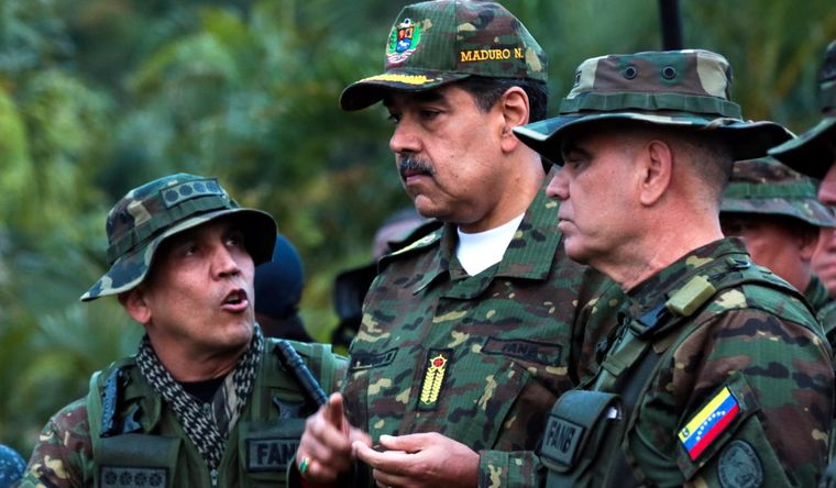 En Venezuela, miles de milicianos participaron en ejercicios militares convocados por el Plan Independencia 200. En Venezuela, miles de milicianos participaron en ejercicios militares convocados por el Plan Independencia 200.