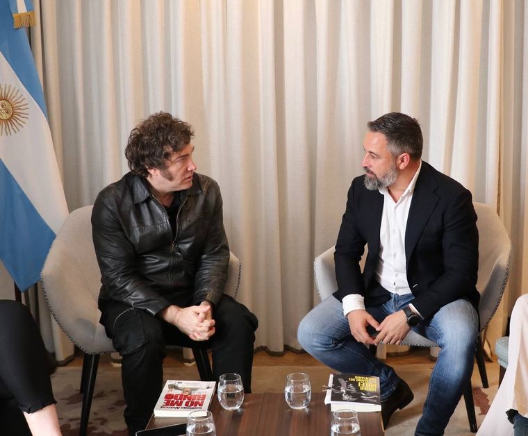 Javier Milei junto a Santiago Abascal Foto: Prensa Milei