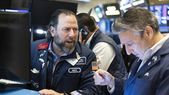 Los mercados internacionales caen tras desatarse la crisis en Medio Oriente y Wall Street no fue la excepción, con bajas que superan el 1% en la jornada.