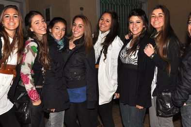 MDZol | Chicas on fire. Valeria, Micaela, Natalia, Julieta, Amira, Agustina, Julieta y Brunella. Foto: Pachy Reynoso / MDZ