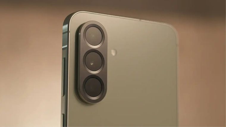 El Samsung Galaxy A57 se centrará en la potencia gráfica, duplicando el rendimiento del Galaxy A56. El Samsung Galaxy A57 se centrará en la potencia gráfica, duplicando el rendimiento del Galaxy A56.