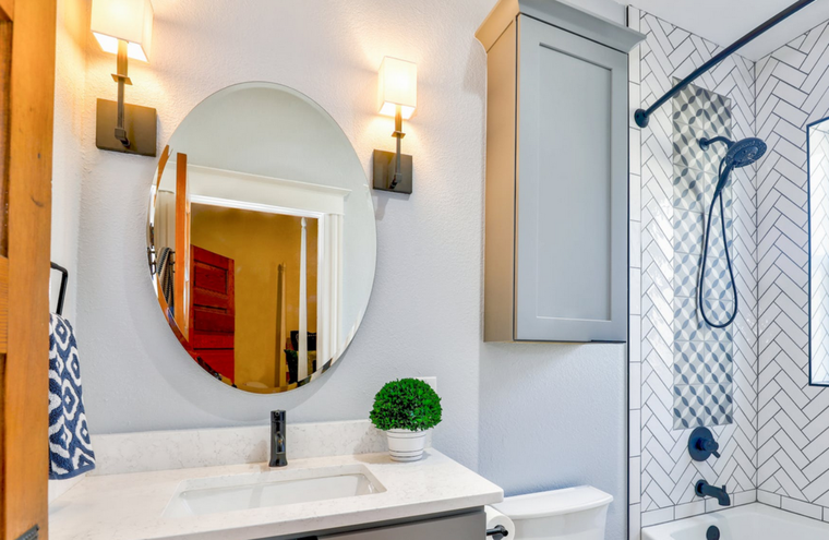 Los espejos son un elemento de decoración imprescindible. Foto: Pexels