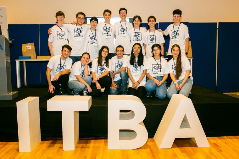 Alumnos de secundarios de todo el país compitieron del prestigioso certamen