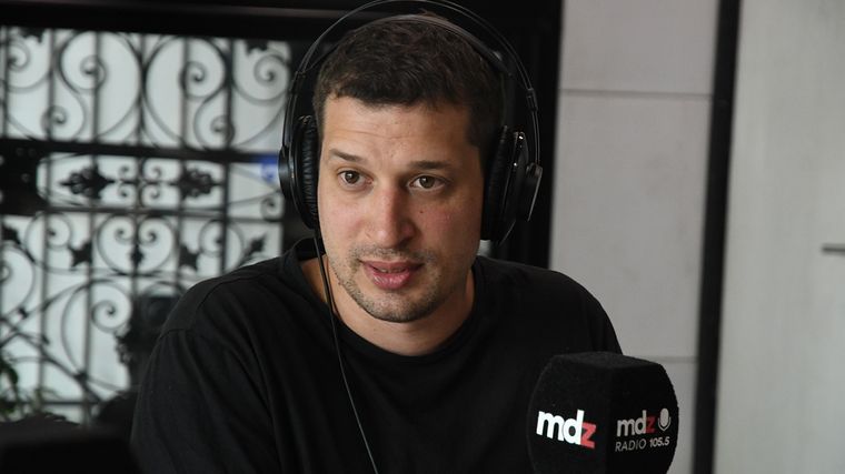 Yamil Santoro fue captado deteniendo a un delincuente. Foto: Rodrigo DAngelo / MDZ