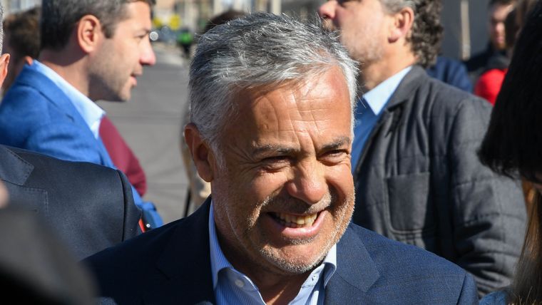 El gobernador Alfredo Cornejo.