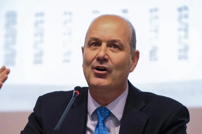 Federico Sturzenegger explicó que el propósito del proyecto de ley podría generar un cambio profundo en el esquema fiscal del país al abrir la posibilidad de modificar la Ley de Coparticipación Federal.