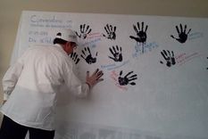 dibujos de ninos sobre contaminacion de chevron, para obama