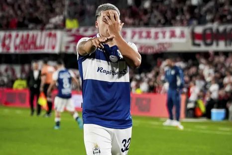 Marcelo Chelo Torres, el goleador de Gimnasia. Marcelo Chelo Torres, el goleador de Gimnasia.