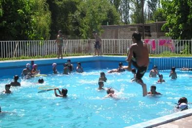 MDZol | Es fundamental garantizar que haya alimentos saludables en las colonias de vacaciones. Foto: Archivo MDZ