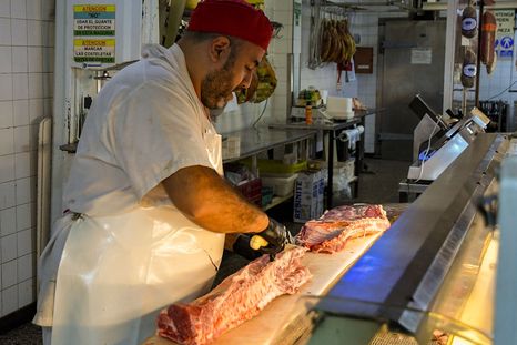 Cuenta DNI ofrece reintegros y promociones en ferias, mercados y comercios de cercanía durante diciembre.