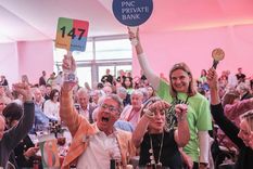 El momento de la oferta: pagaron 500 mil dólares. Foto: Gentileza