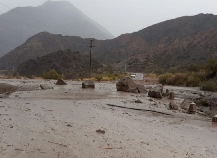 La ruta 52 está cortada entre Uspallata y Villavicencio.