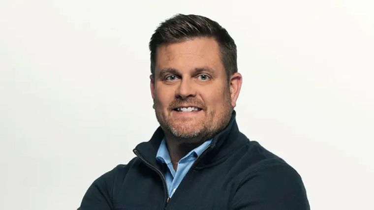 Brian Thompson, director ejecutivo de United Health Care, fue muerto a tiros este miércoles. Foto: EPA