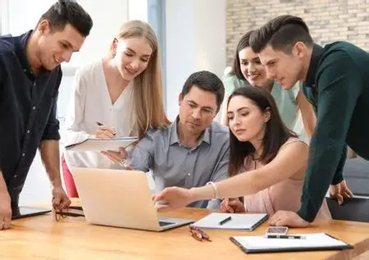 Un equipo estratégicamente conducido no necesita demostrar que trabaja.