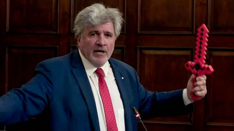 José Luis Ramón en la Legislatura.