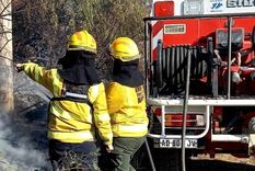 Bomberos lograron sofocar las llamas, pero la vivienda sufrió pérdidas totales. Foto: Foto ilustrativa Instagram @bvmaipu
