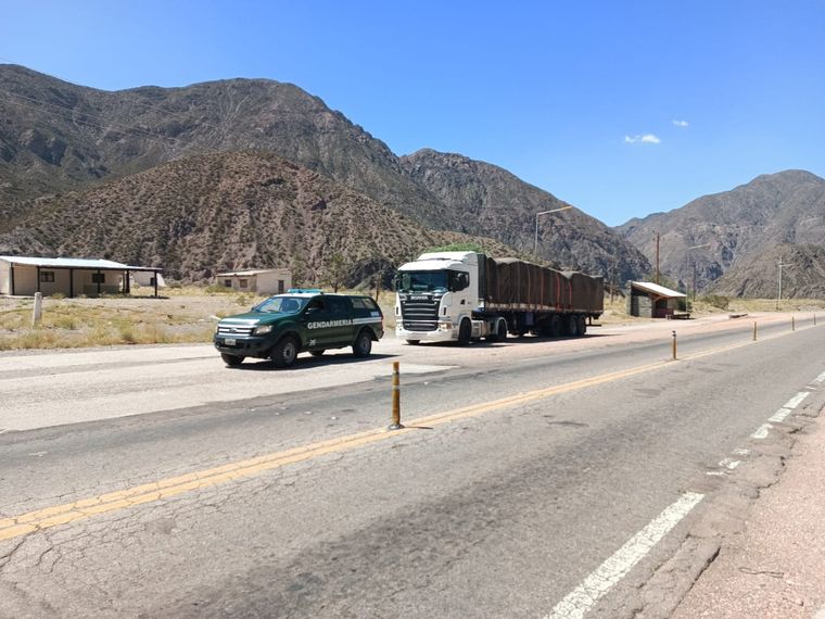 El procedimiento en alta montaña. Foto: Gendarmería Nacional
