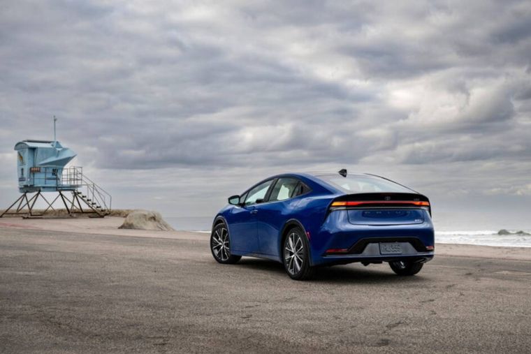 Toyota Prius 2024