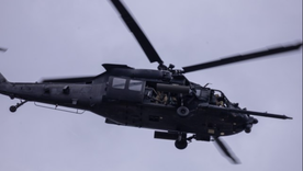 Estados Unidos realizó ejercicios con helicópteros de ataque MH-6 Little Bird y MH-60 Black Hawk cerca de las costas de Venezuela. Estados Unidos realizó ejercicios con helicópteros de ataque MH-6 Little Bird y MH-60 Black Hawk cerca de las costas de Venezuela.