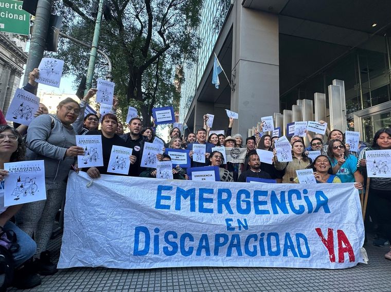 El sector discapacidad se movilizó meses atrás y denunció una falta de políticas reales Foto: Victoria Urruspuru / MDZ
