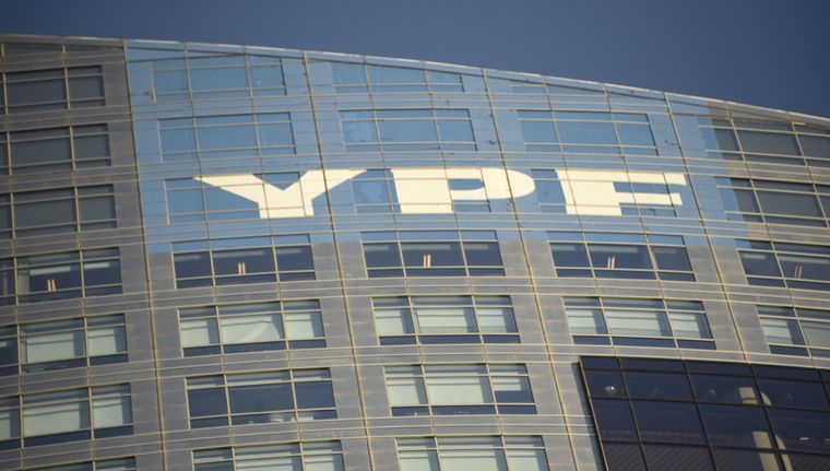 Edificio de YPF Foto: Juan Mateo Aberastain Zubimendi / Mdz