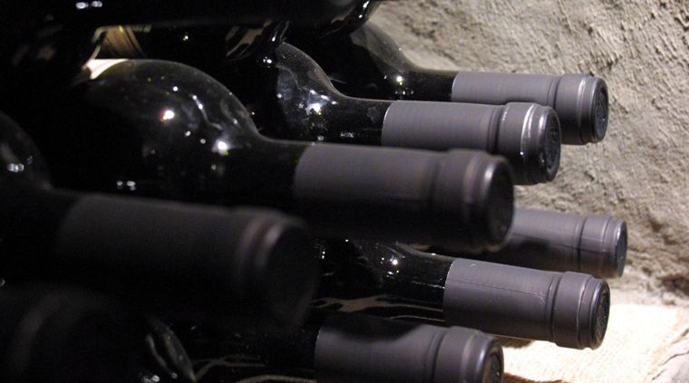 La crisis de la falta de botellas golpea a la industria. Foto: ALF PONCE MERCADO / MDZ