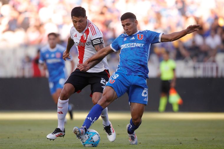 River ganó ante la U de Chile, pero los hinchas no quedaron conformes. Foto: Fotobaires